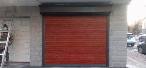 圖 沈陽鐵西區(qū)電動(dòng)卷簾門電機(jī)維修,沈陽鐵西區(qū)電動(dòng)卷簾門維修更換 沈陽工裝裝修